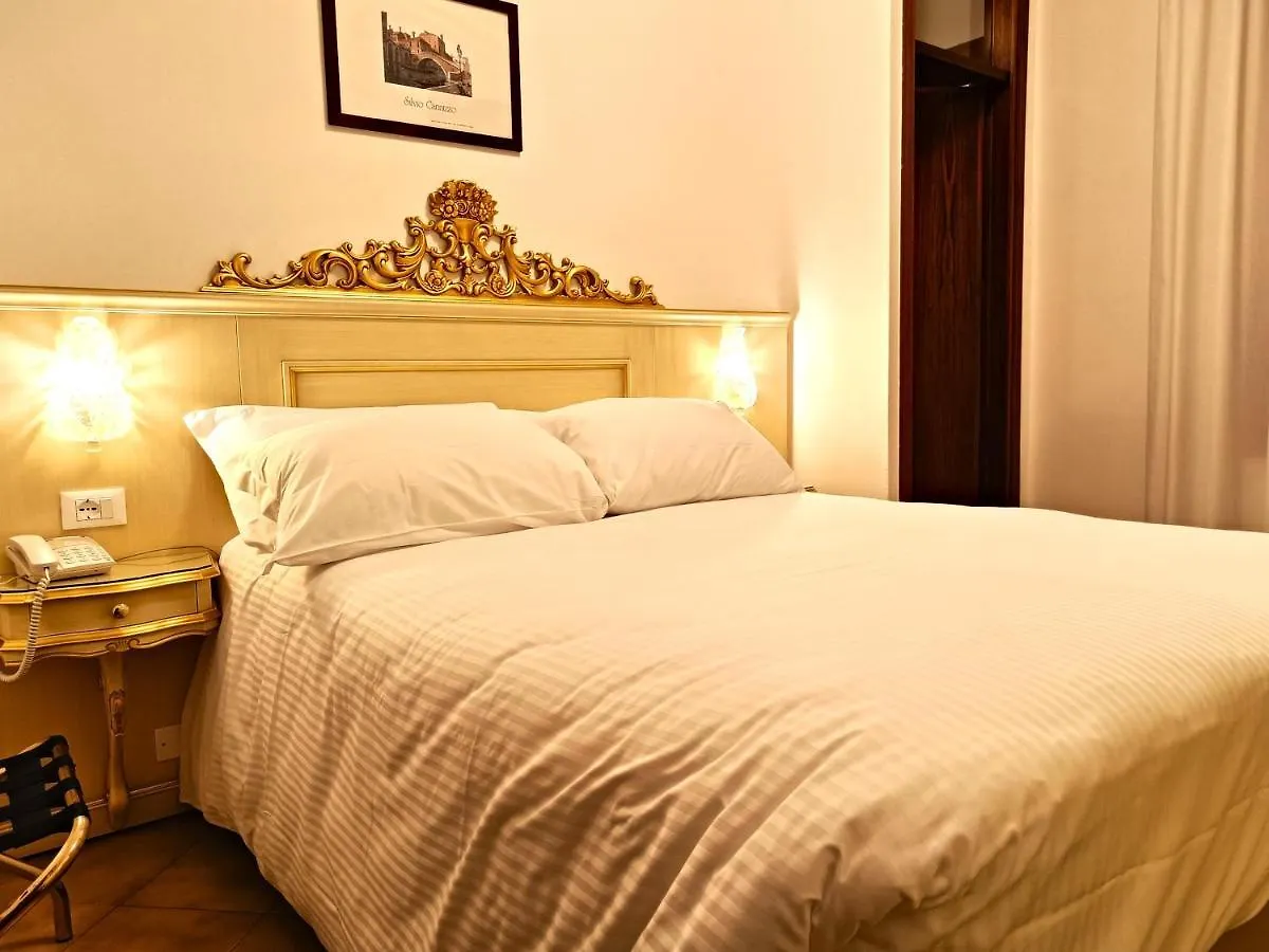 Hotel Guerrini Venedik