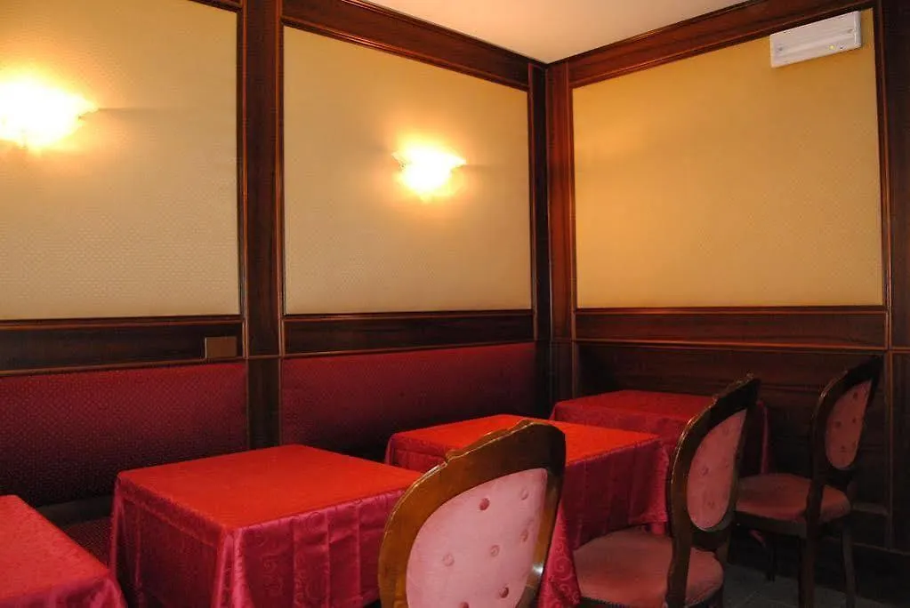 Hotel Guerrini Venice Italy